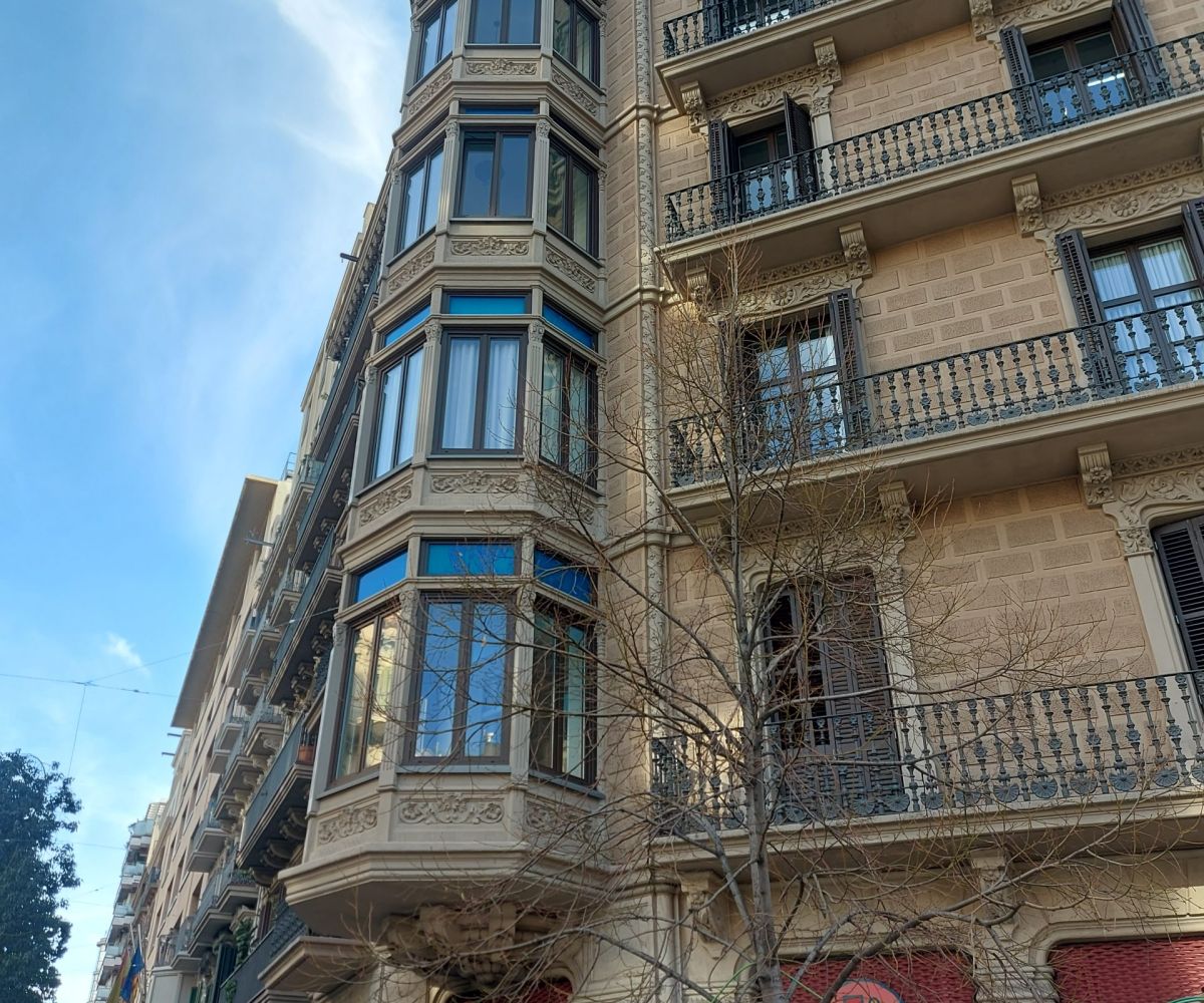 Prosismad - foto trabajo de proyecto ventanas y puertas