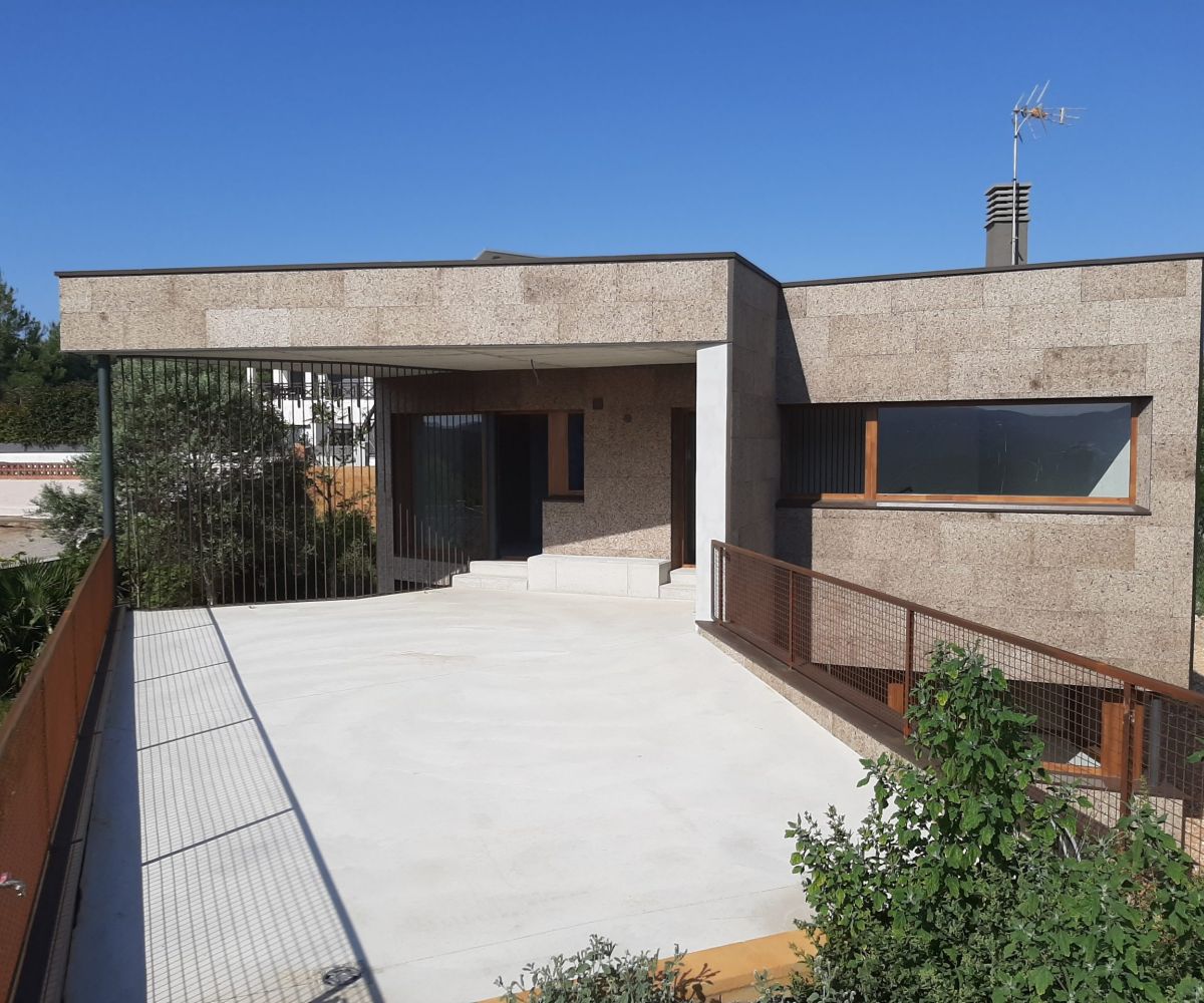 Prosismad - foto trabajo de proyecto ventanas y puertas